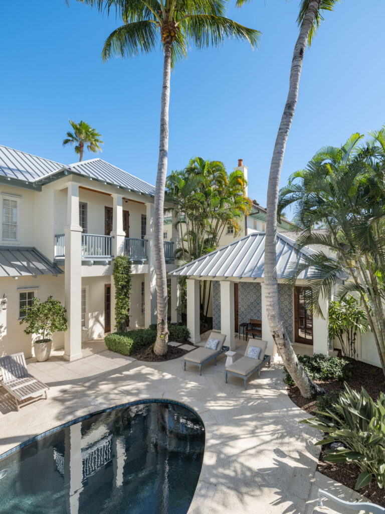 POOL, TERRACE & CABANA