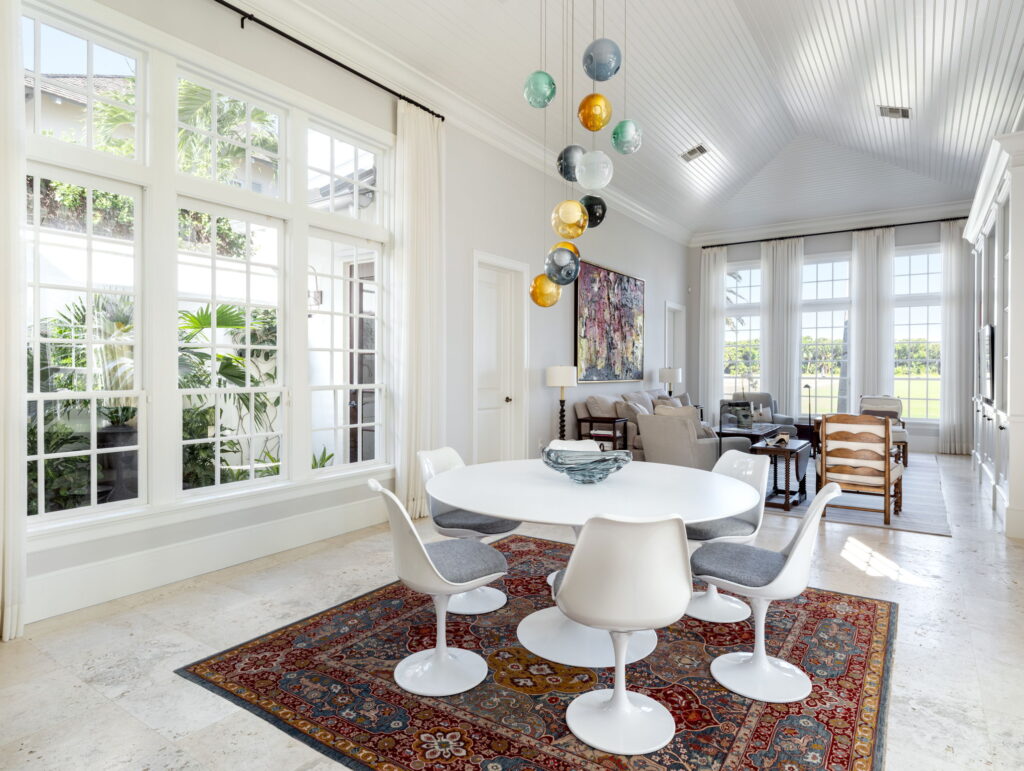 DINING / SITTING ROOM