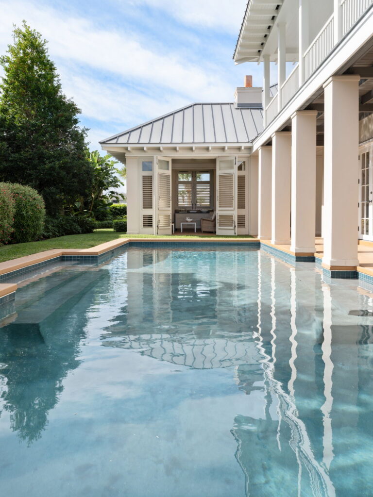 pool & loggia