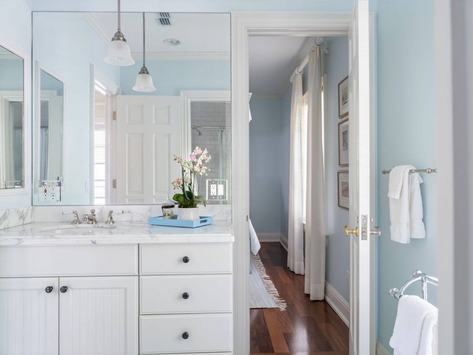 GUEST BATH