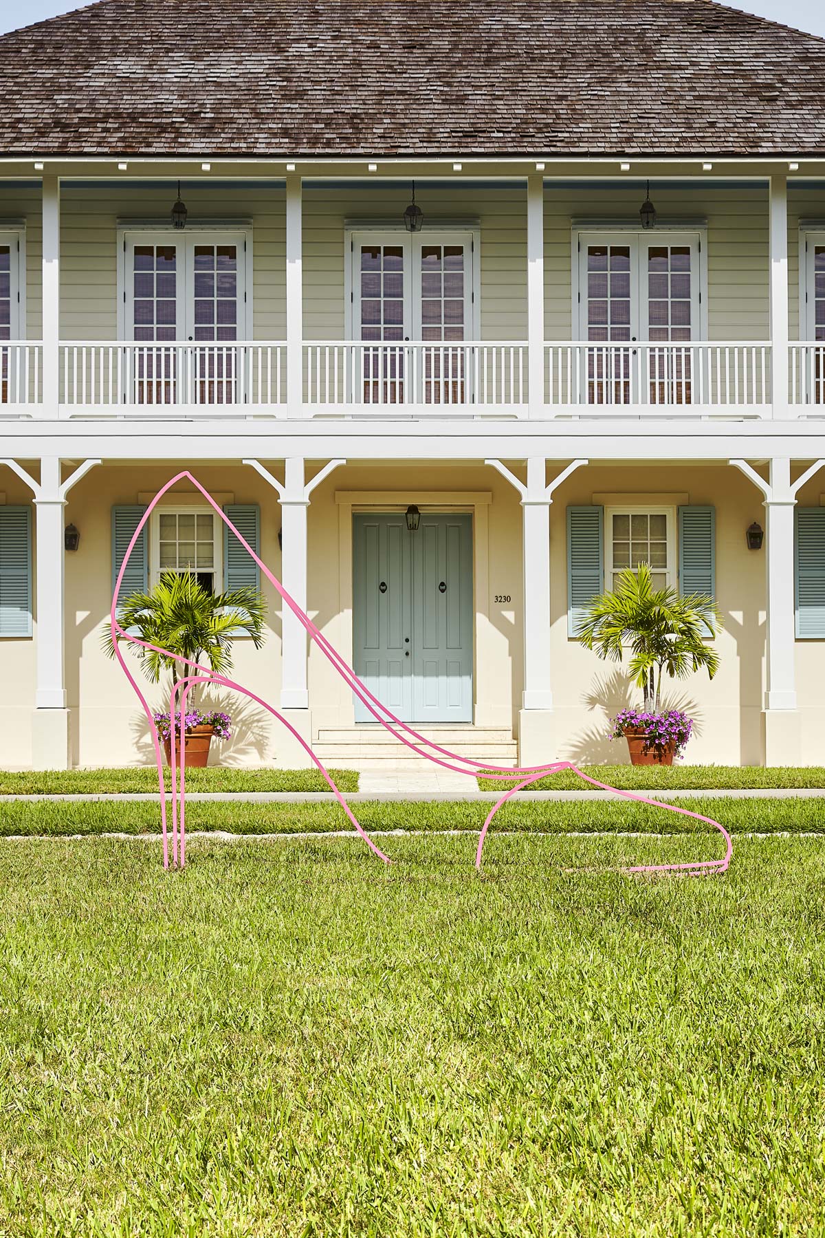 High Heel (Pink), Powder-coated Galvanized Steel, 133½” × 100¾” × 1”, Edition of 3 + 1 AP, Michael Craig Martin, 2013